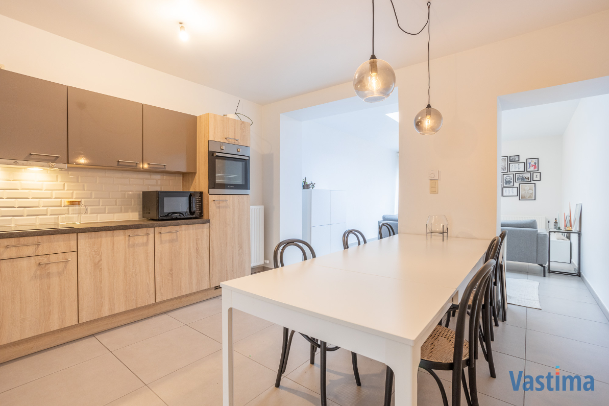 Immo Vastima - Huis Te huur Aalst - Woning in de stadsrand met 2 slaapkamers, dressing en tuin