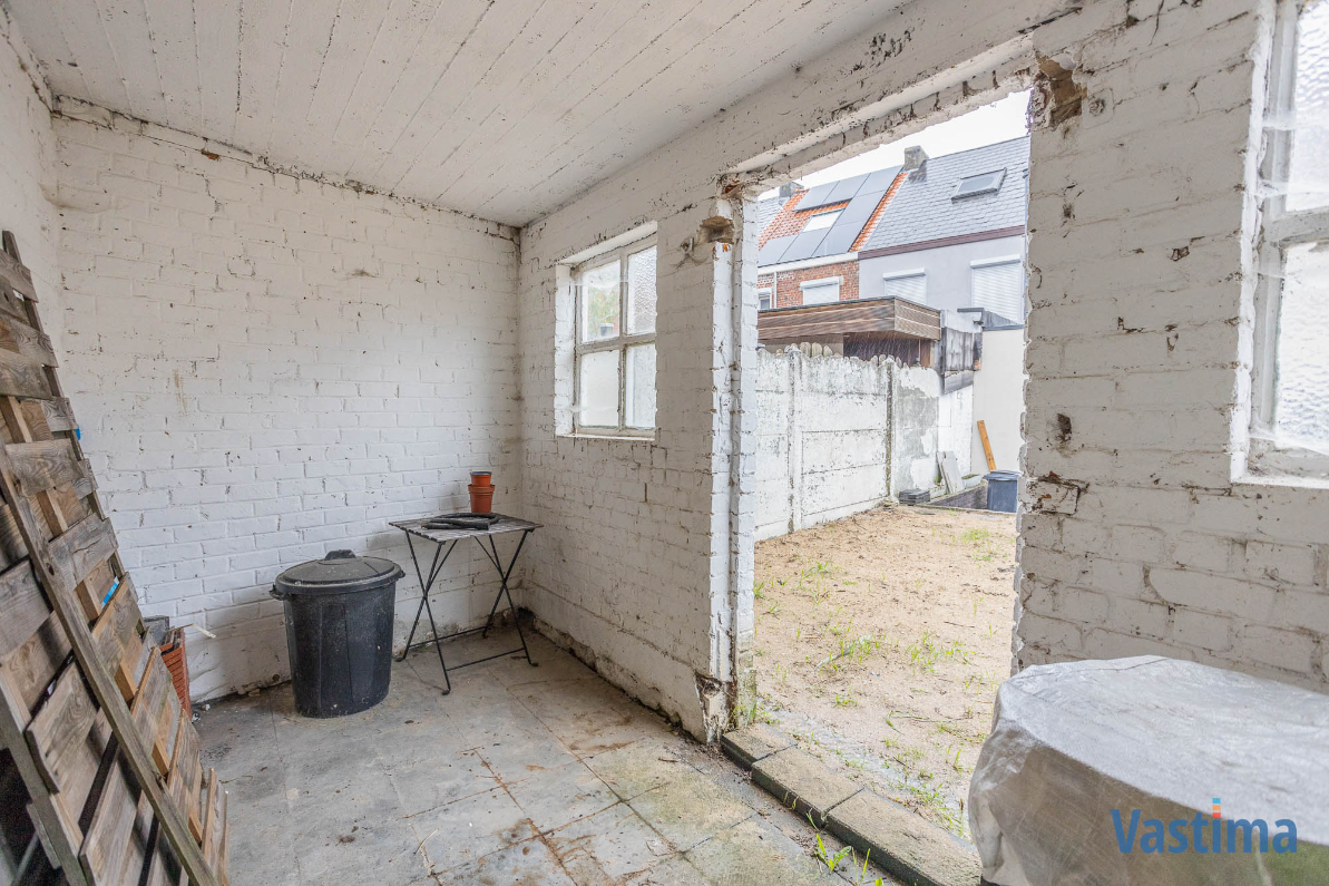 Immo Vastima - Huis Te huur Aalst - Woning in de stadsrand met 2 slaapkamers, dressing en tuin