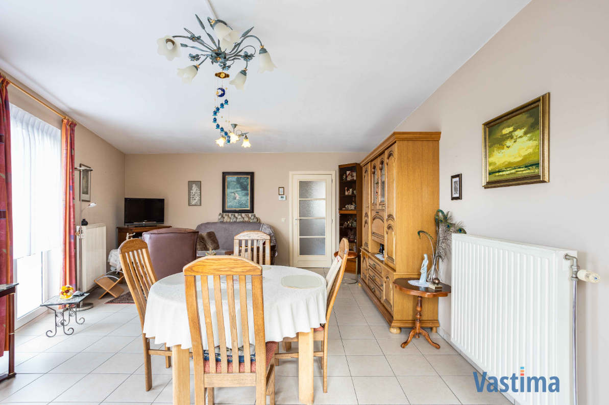 Immo Vastima - Appartement Te koop Aalst - Instapklaar appartement met 3 slaapkamers nabij centrum Aalst