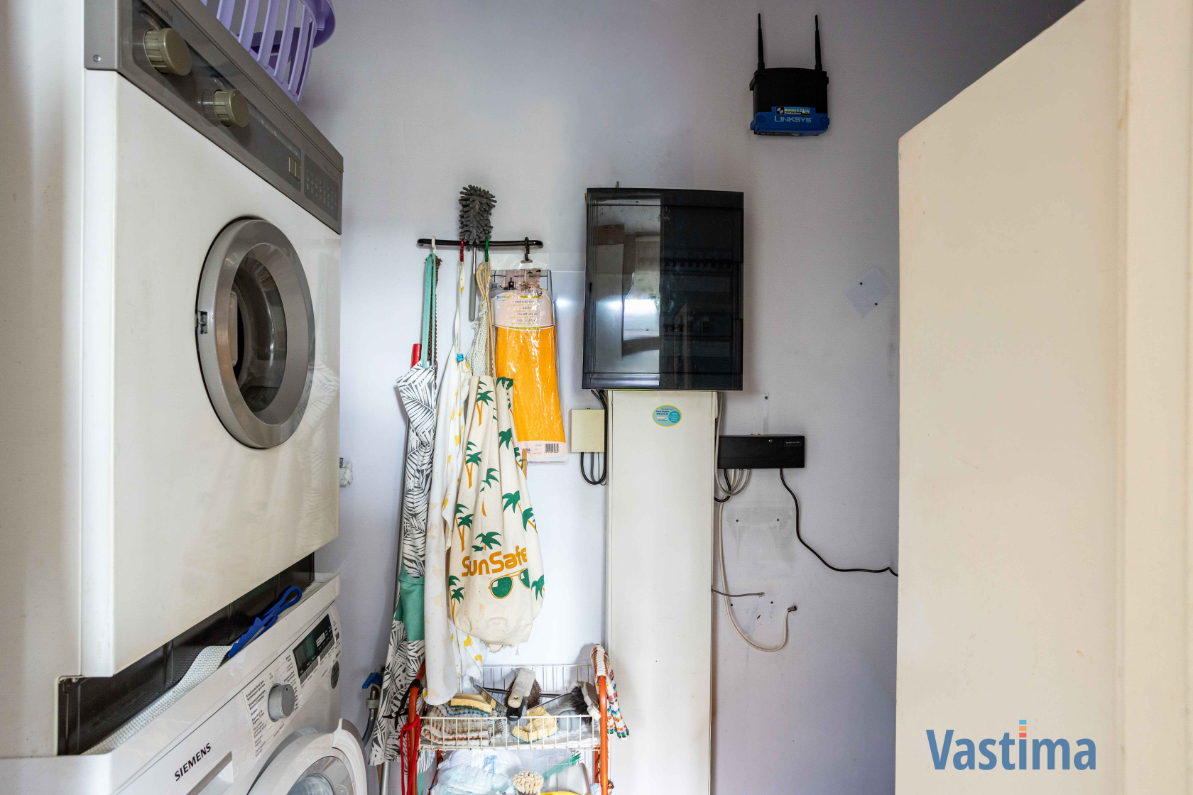 Immo Vastima - Appartement Te koop Aalst - Instapklaar appartement met 3 slaapkamers nabij centrum Aalst