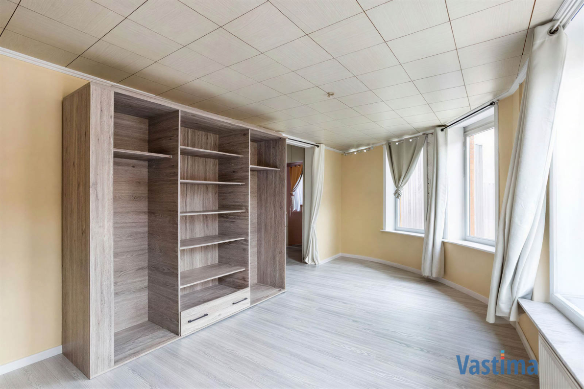 Immo Vastima - Commercieel Te koop Erembodegem - Handelspand met (dubbele)woonst, garage en buitenruimte