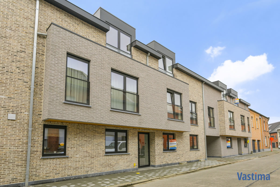 Immo Vastima - Appartement Te huur Aalst - Recent appartement met 2 slaapkamers, terras, lift en garage