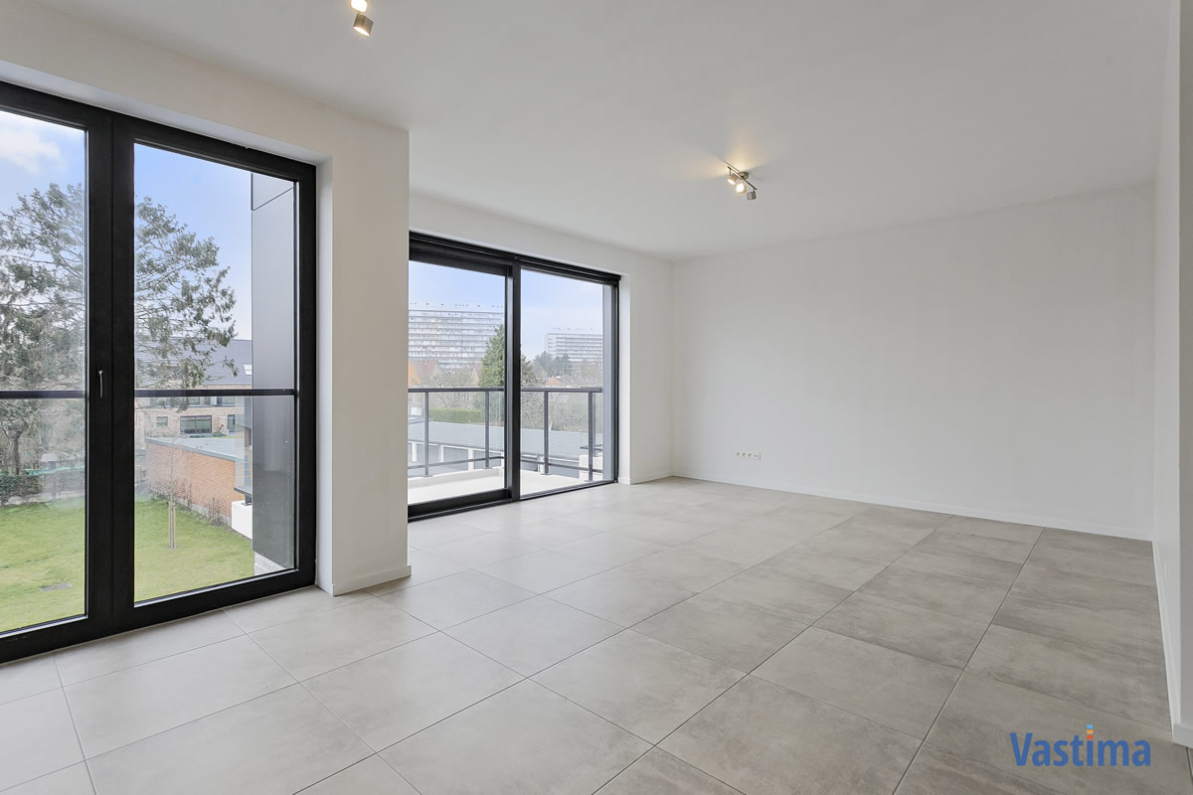 Immo Vastima - Appartement Te huur Aalst - Recent appartement met 2 slaapkamers, terras, lift en garage