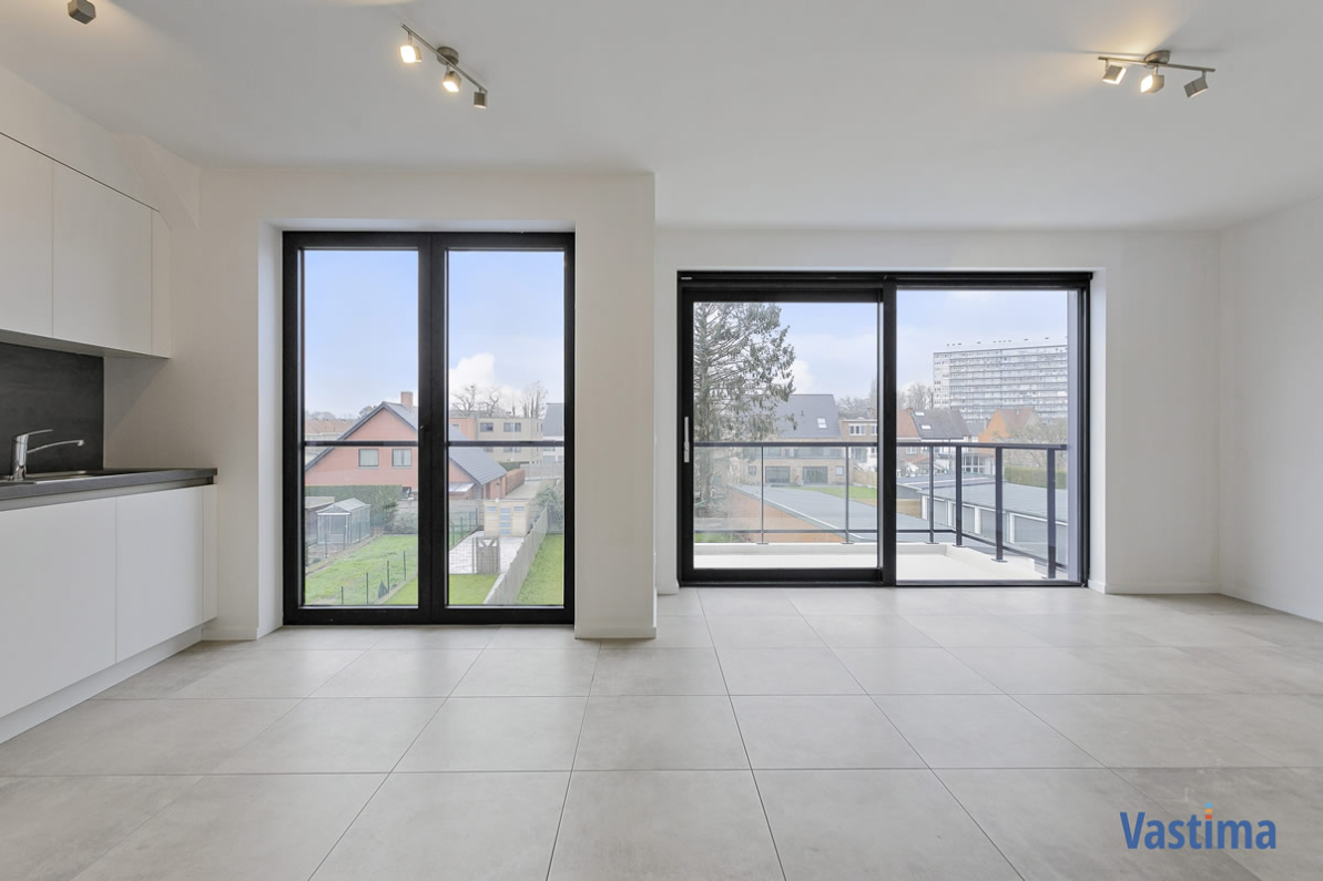 Immo Vastima - Appartement Te huur Aalst - Recent appartement met 2 slaapkamers, terras, lift en garage