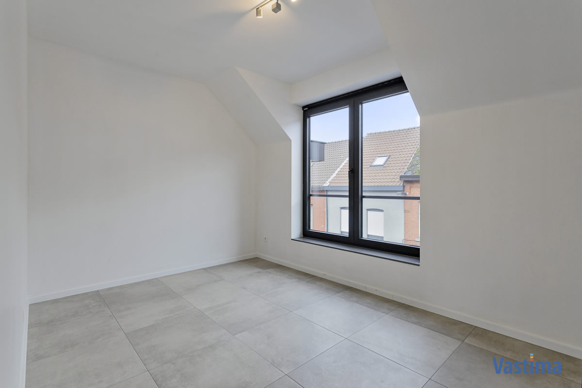 Immo Vastima - Appartement Te huur Aalst - Recent appartement met 2 slaapkamers, terras, lift en garage