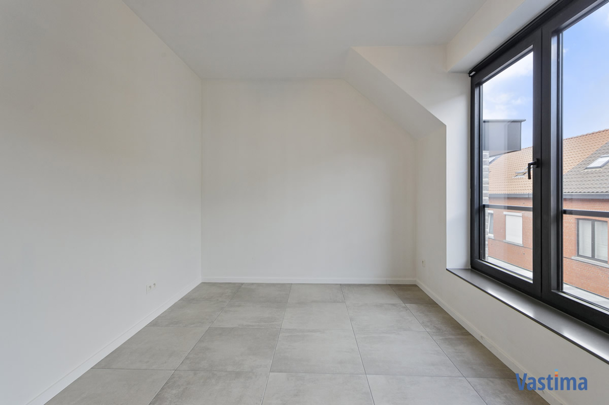 Immo Vastima - Appartement Te huur Aalst - Recent appartement met 2 slaapkamers, terras, lift en garage