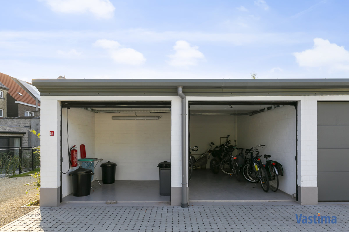 Immo Vastima - Appartement Te huur Aalst - Recent appartement met 2 slaapkamers, terras, lift en garage