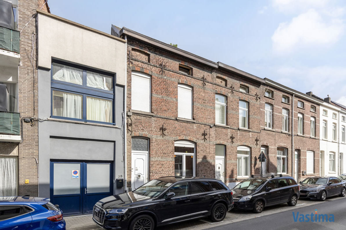 Immo Vastima - Huis Te koop Aalst - Stadwoning met tuin en 3 slaapkamers