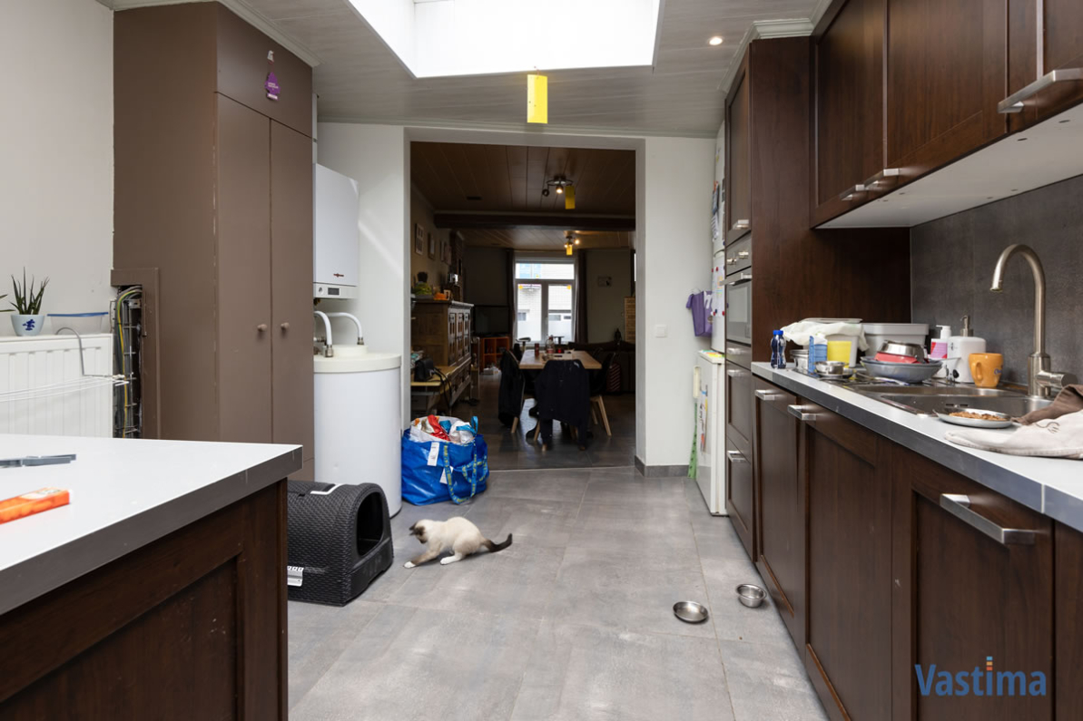Immo Vastima - Huis Te koop Aalst - Stadwoning met tuin en 3 slaapkamers