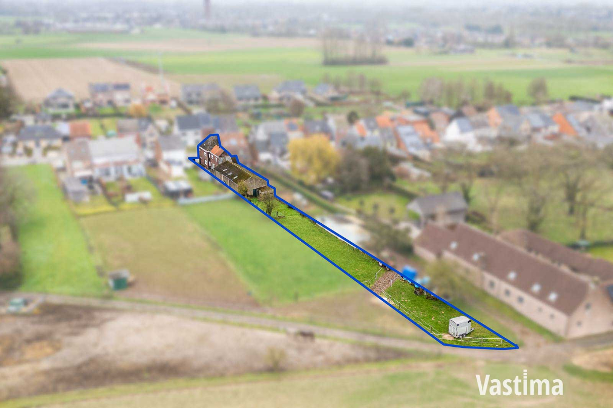 Immo Vastima - Commercieel Te koop Erondegem - Woning met loods en grote tuin