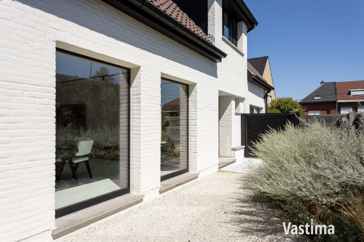 Immo Vastima - Huis Te koop Aalst - Exclusieve villa met Ibiza-allure: een verborgen oase van rust
