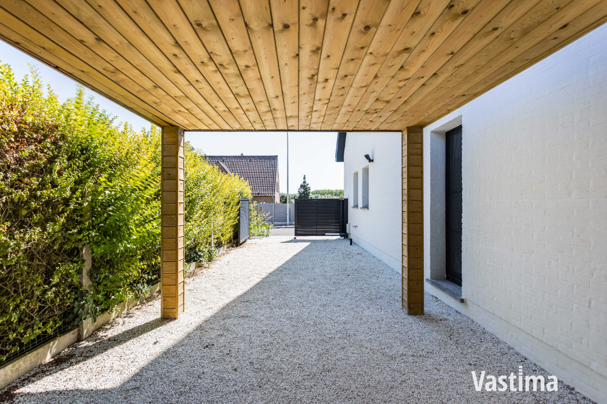 Immo Vastima - Huis Te koop Aalst - Exclusieve villa met Ibiza-allure: een verborgen oase van rust