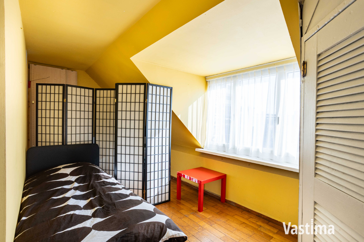 Immo Vastima - Huis Te koop Aalst - Instapklare dokterswoning met garage en 5 slaapkamers