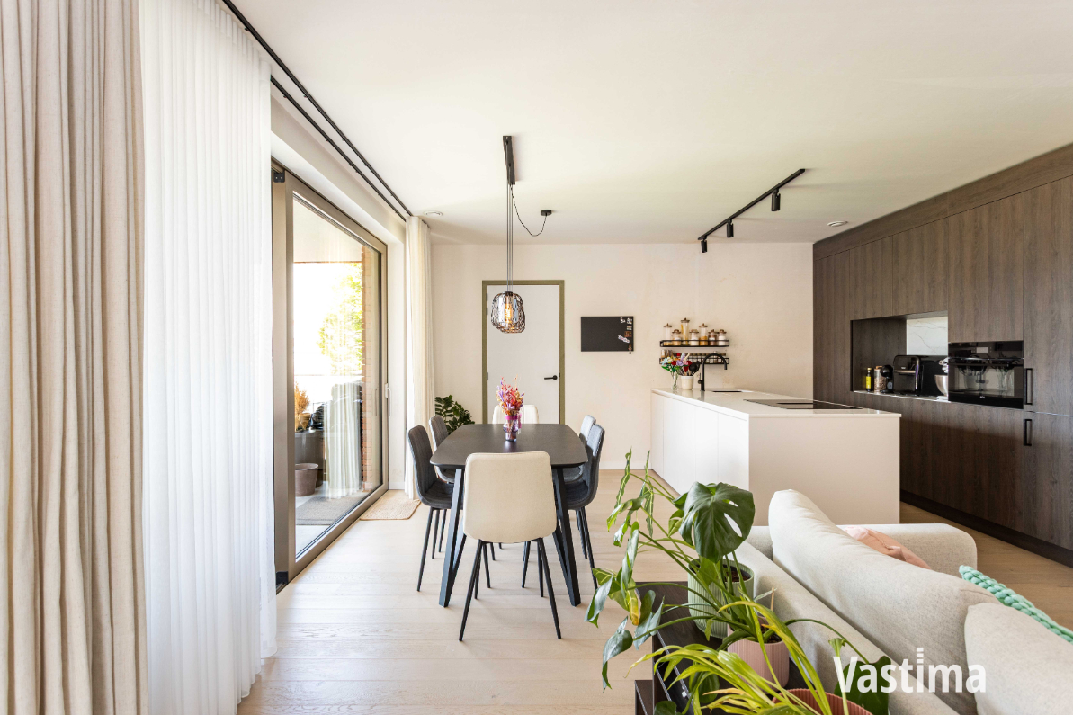 Immo Vastima - Appartement Te koop Merelbeke - Exclusief wonen in hartje Merelbeke – Recent appartement met ondergrondse staanplaats