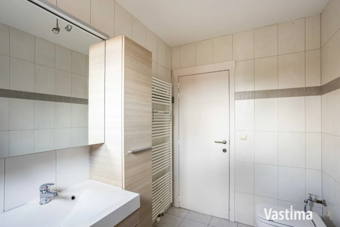 Immo Vastima - Appartement Te koop Lochristi - Energiezuinig appartement in het hart van Lochristi met 2 slaapkamers