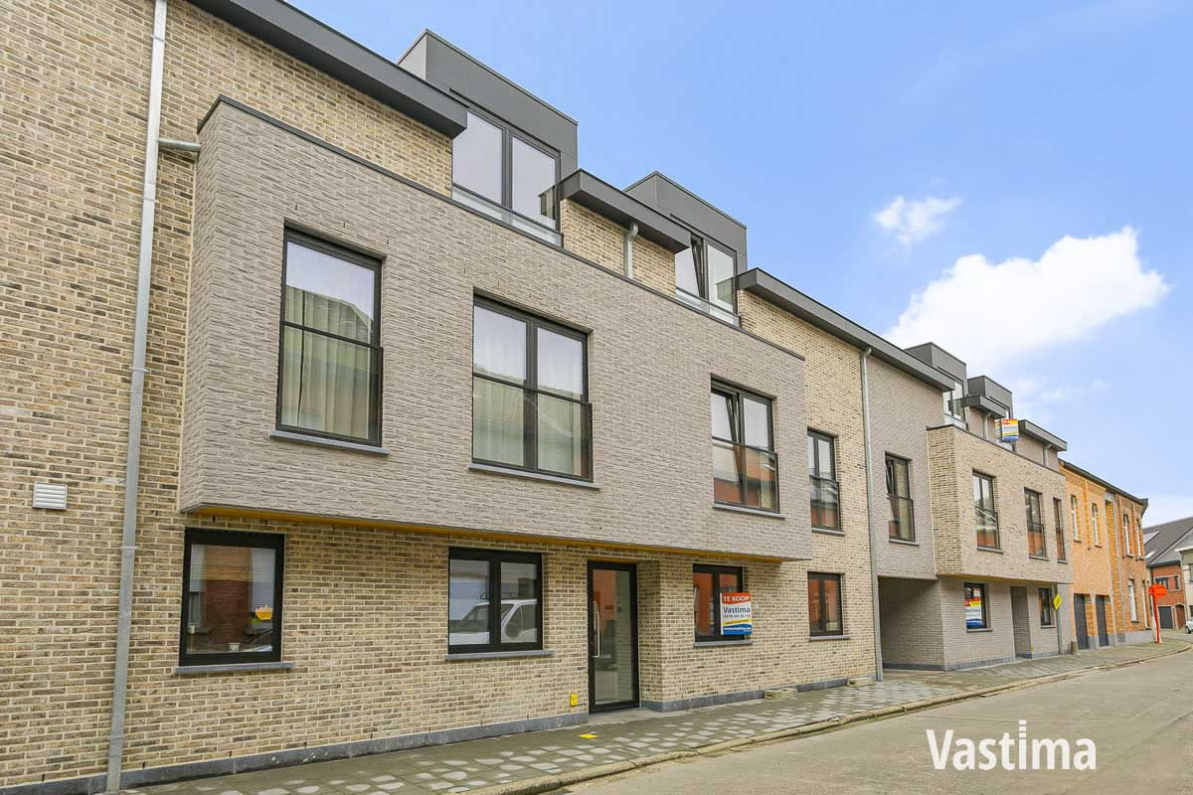 Immo Vastima - Appartement Te huur Aalst - Recent appartement met 2 slaapkamers, terras, lift en garage