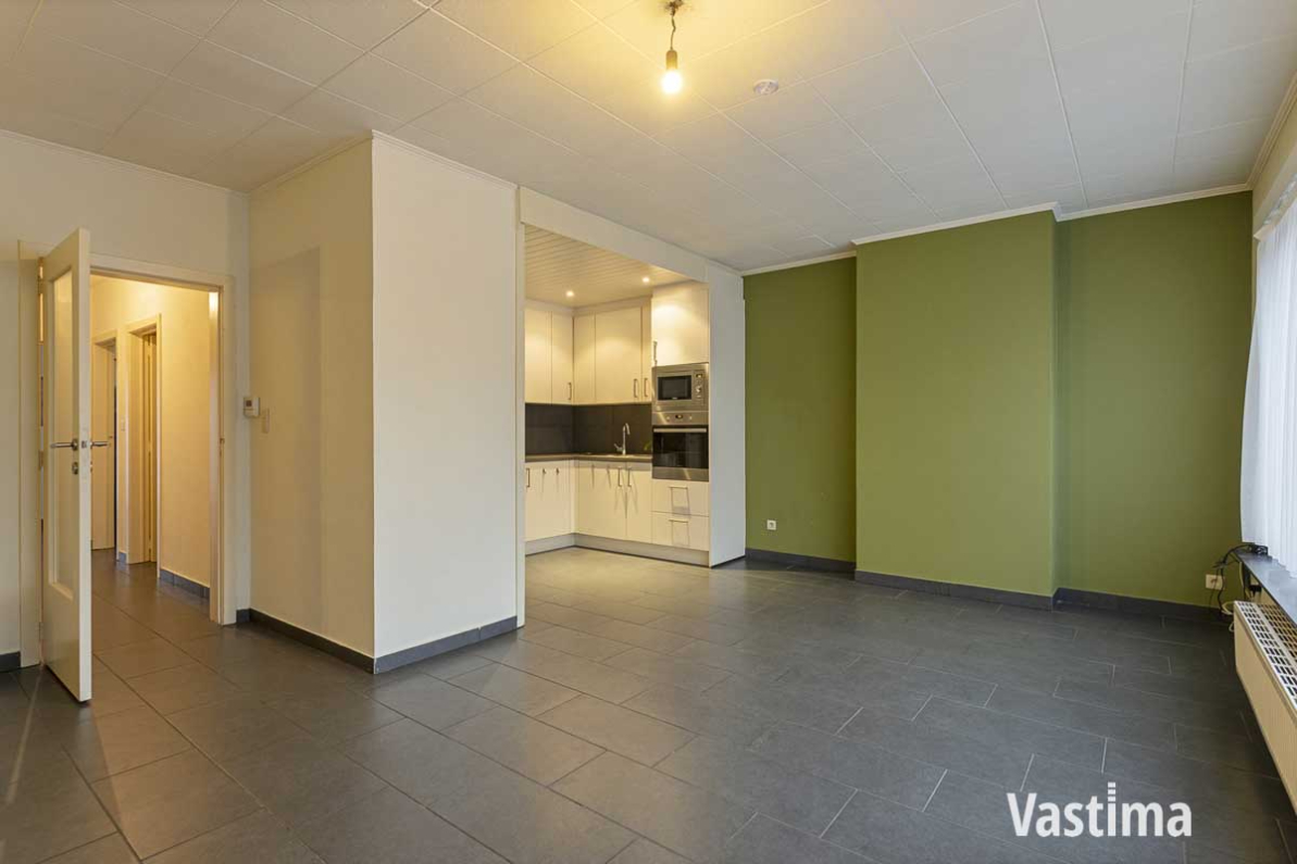 Immo Vastima - Huis Te koop Aalst - Vergunde opbrengsteigendom met 3 verhuurde appartementen