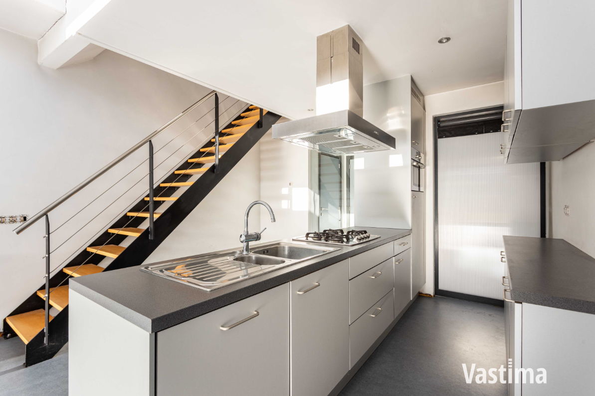 Immo Vastima - Huis Te koop Aalst - Recente stadswoning met tuin en 2 slaapkamers