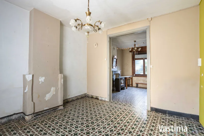 Immo Vastima - Huis Te koop Dendermonde - Te renoveren woning met ruime tuin