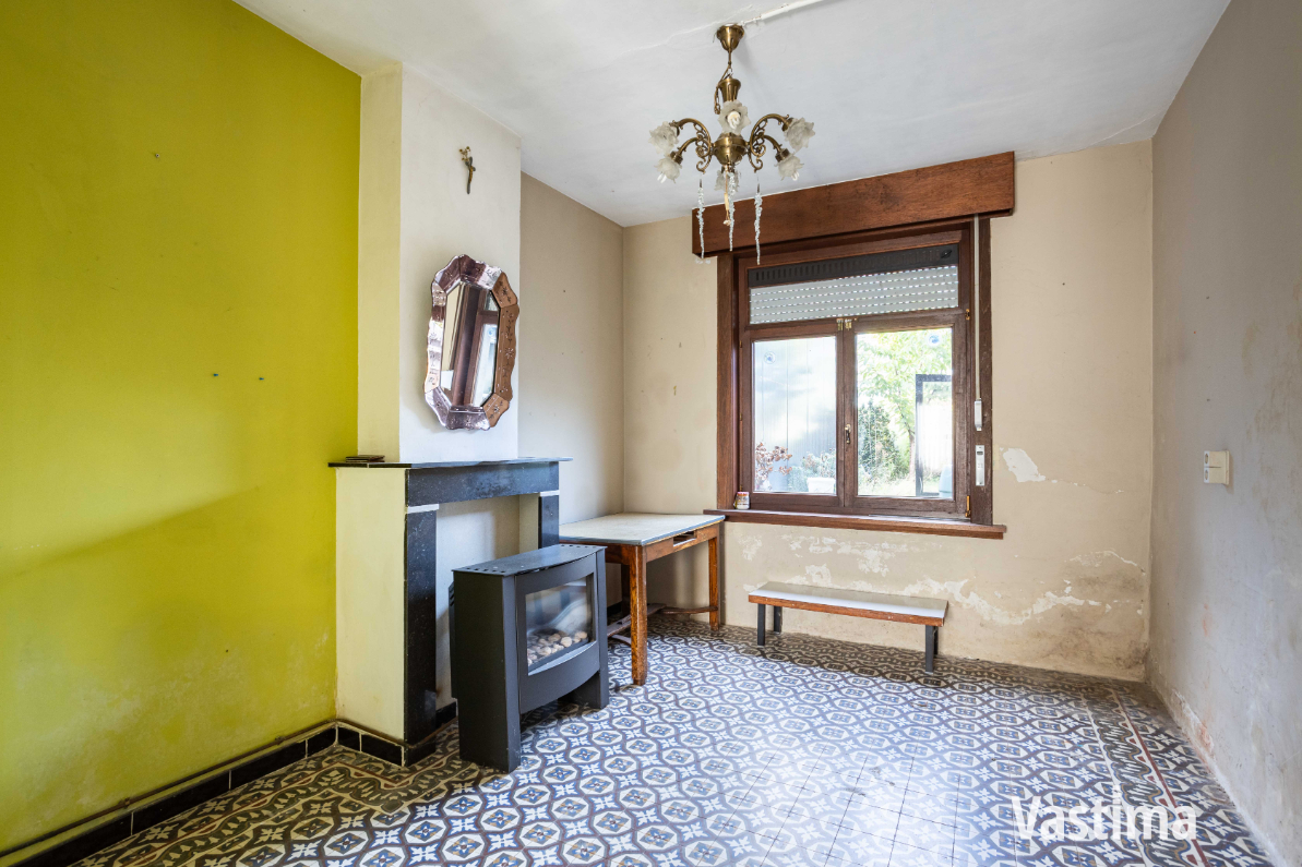 Immo Vastima - Huis Te koop Dendermonde - Te renoveren woning met ruime tuin