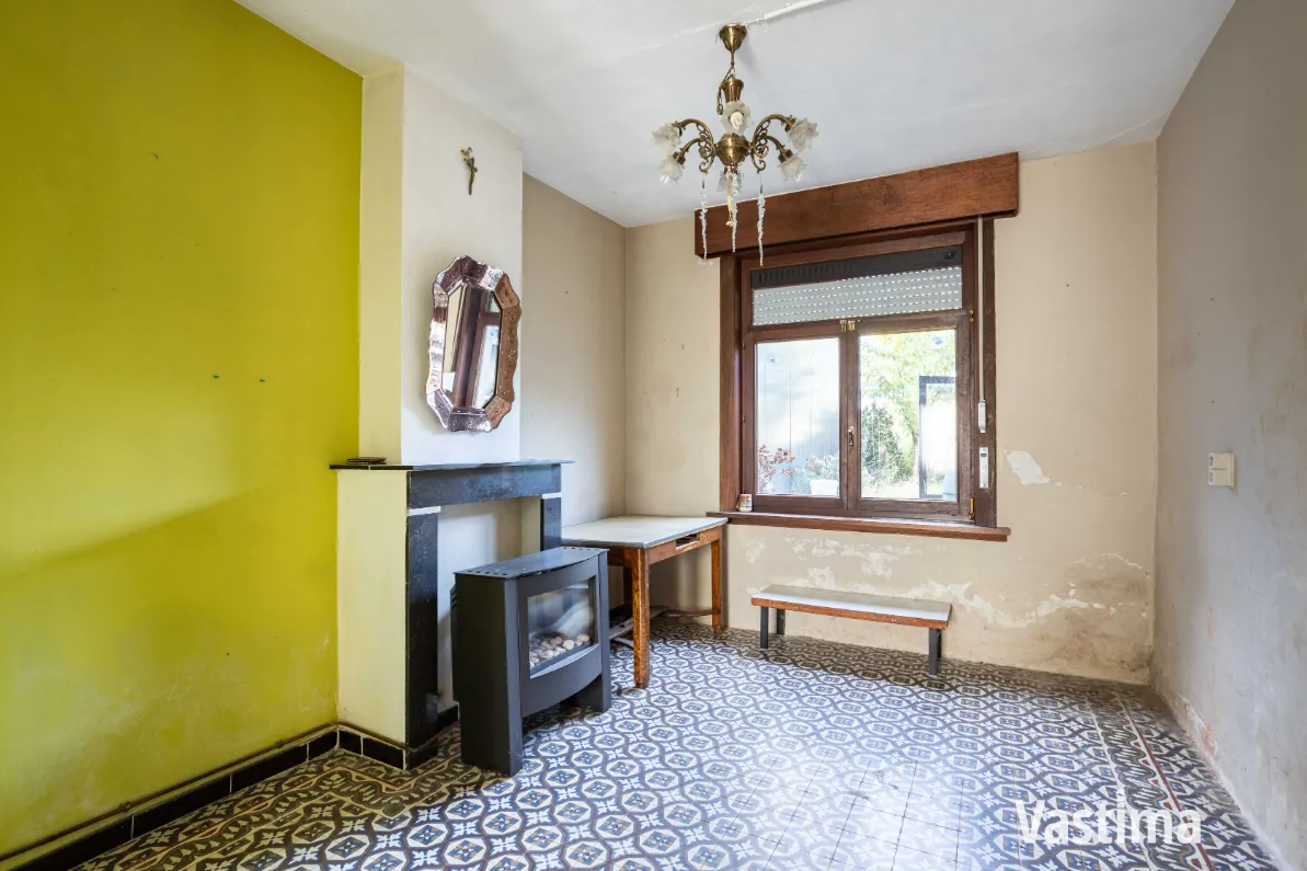 Immo Vastima - Huis Te koop Dendermonde - Te renoveren woning met ruime tuin