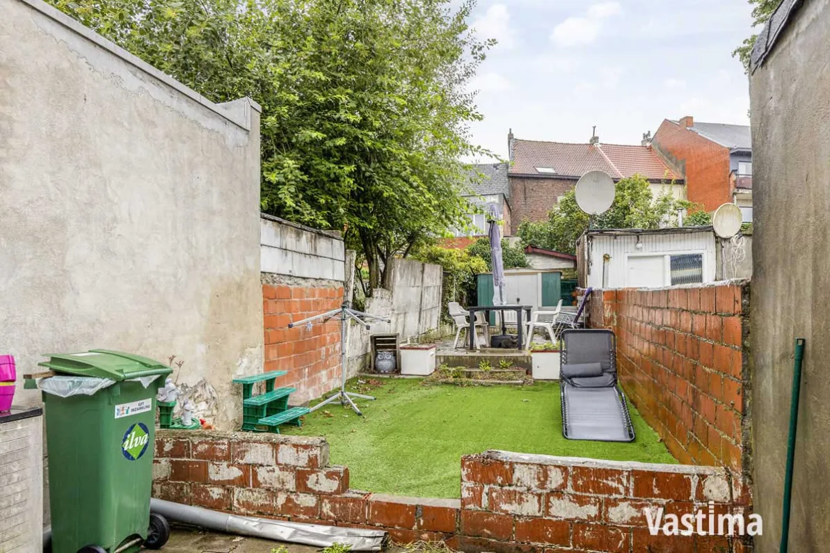 Immo Vastima - Huis Te koop Aalst - Stadwoning met tuin en 3 slaapkamers