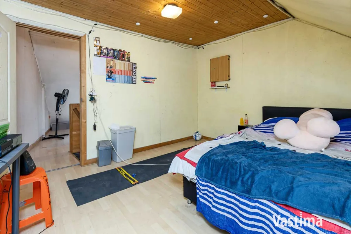 Immo Vastima - Huis Te koop Aalst - Stadwoning met tuin en 3 slaapkamers