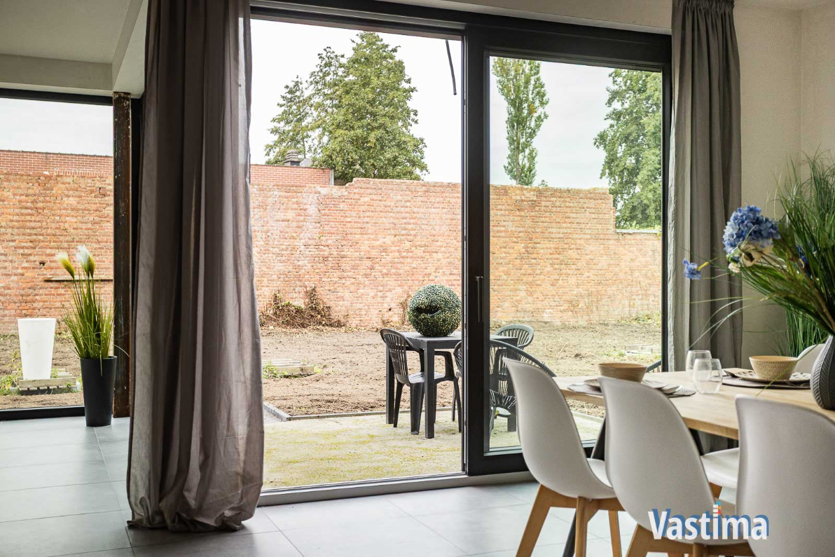 Immo Vastima - Huis Te koop Denderleeuw - Nieuwbouw gesloten woning met 3 slaapkamers, garage en tuin