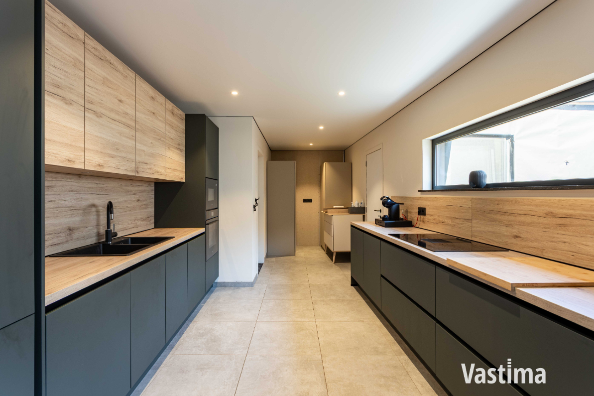 Immo Vastima - Huis Te koop Wieze - Slim gerenoveerd. Energiezuinig en helemaal klaar voor morgen