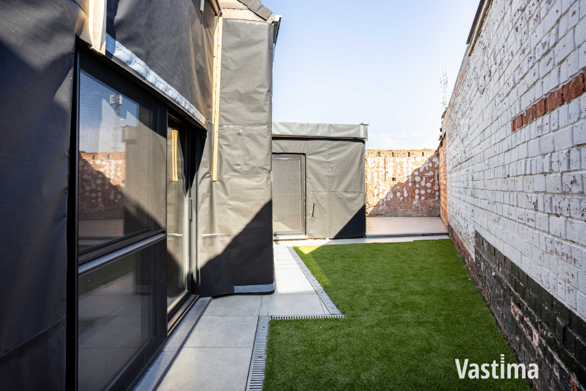 Immo Vastima - Huis Te koop Wieze - Slim gerenoveerd. Energiezuinig en helemaal klaar voor morgen