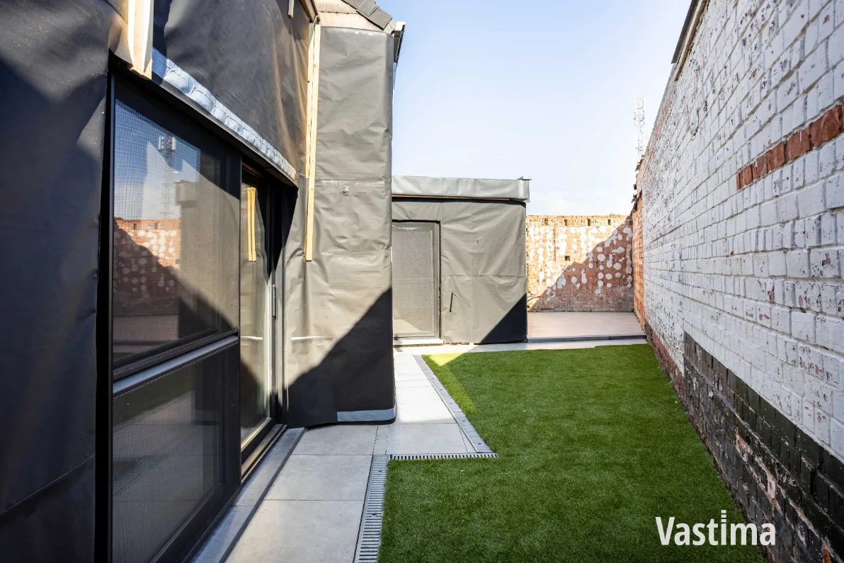 Immo Vastima - Huis Te koop Wieze - Slim gerenoveerd. Energiezuinig en helemaal klaar voor morgen