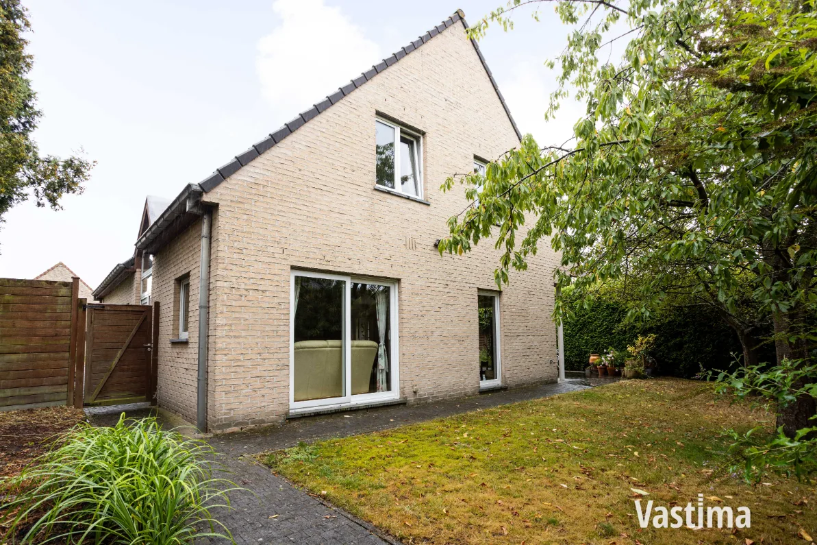 Immo Vastima - Huis Te koop Aalst - Ruime en instapklare villa met 4 slaapkamers en dubbele garage in doodlopende straat