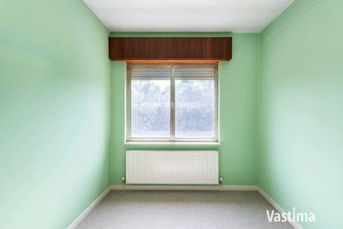 Immo Vastima - Huis Te koop Lebbeke - Woning met 3 slaapkamers, garage en ruime tuin