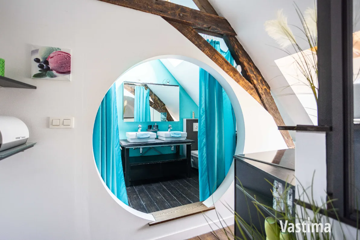 Immo Vastima - Huis Te koop Aalst - Karaktervol herenhuis met zuiderse binnentuin en verrassend veel mogelijkheden