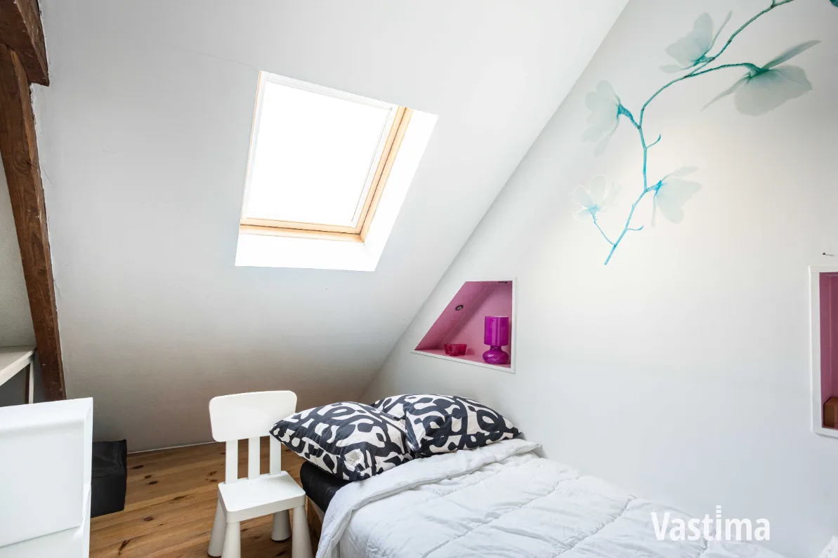 Immo Vastima - Huis Te koop Aalst - Karaktervol herenhuis met zuiderse binnentuin en verrassend veel mogelijkheden