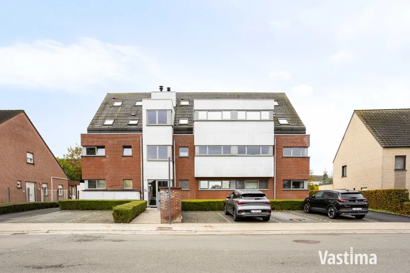 Immo Vastima - Appartement Te koop Aalst - Instapklaar 2-slaapkamerappartement met zuidgericht terras én garage