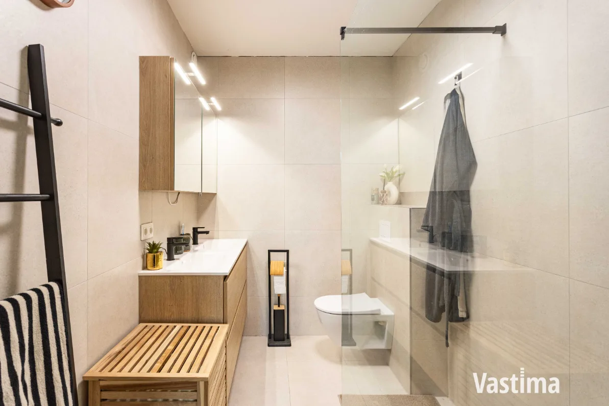 Immo Vastima - Appartement Te koop Lede - Instapklaar kijkappartement met 3 slaapkamers en uitzonderlijke terrassen